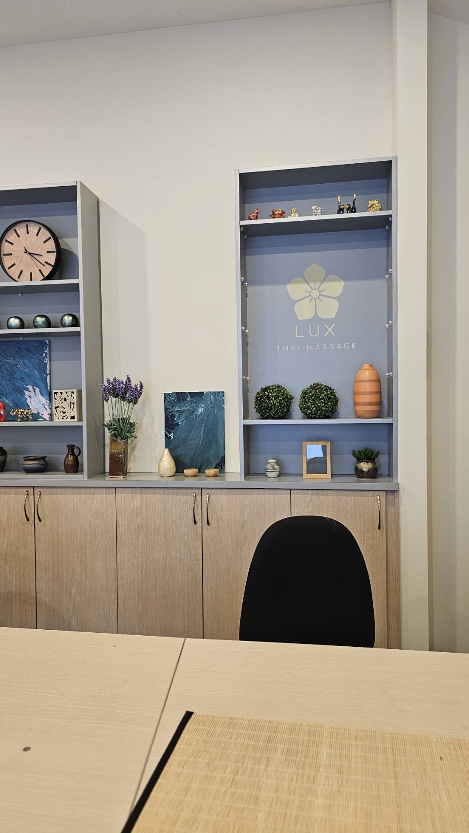 Massage Image 18 (Longer)